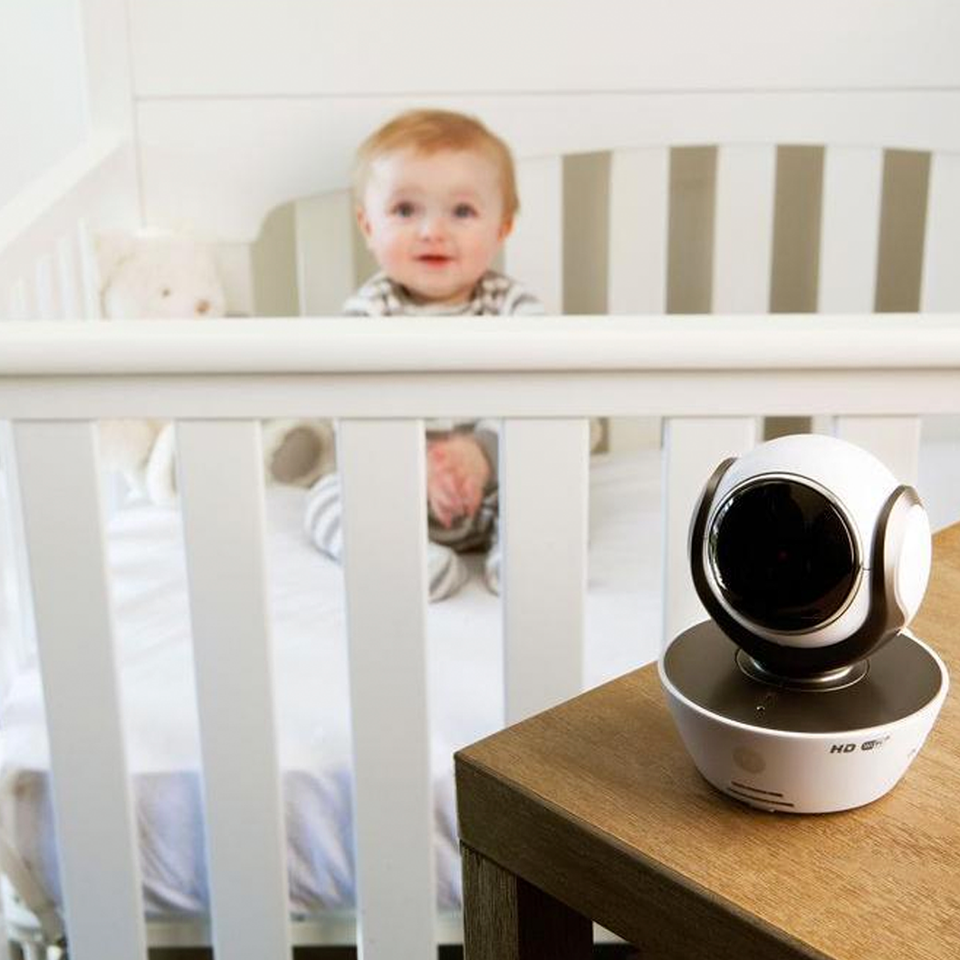 Baby Monitor Wi-Fi Motorola® con ángulo de 300º